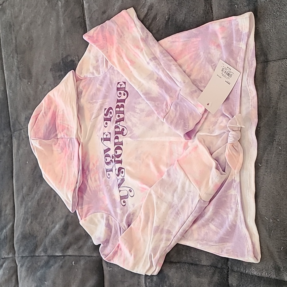 Girl's tie-dye long sleeve shirt with hood